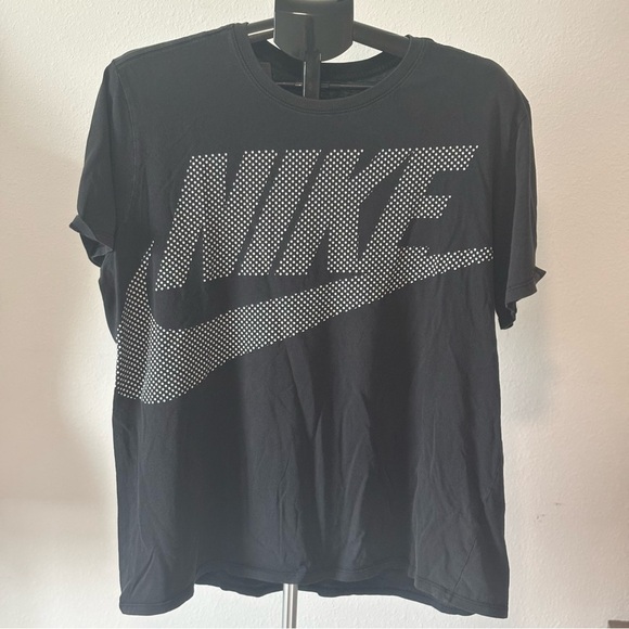 Unisex Nike Black Graphic Logo Tee Shirt – Size Medium - Picture 1 of 4